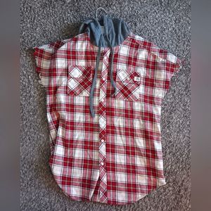 Y&G Men’s plaid sleeveless hooded shirt size Medium